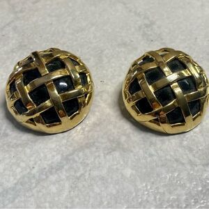 Vintage Clip on Earrings